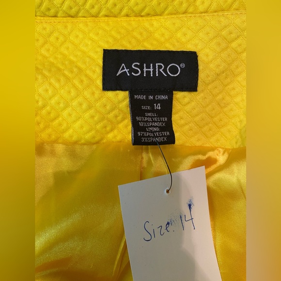 Yellow Ashro Peplum Jacket - Picture 4 of 4